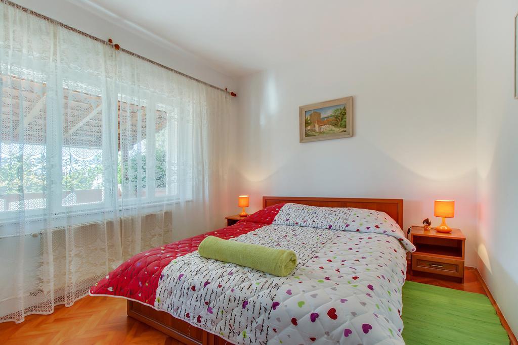 מאלי לוסיניי Apartments Pepi מראה חיצוני תמונה